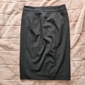 RW&Co Size 0 Chic Gray Pencil Skirt work wear